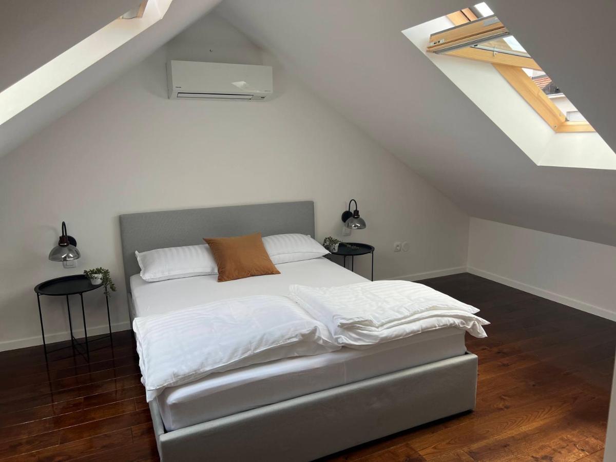 Cozy Loft Apartment In Zagreb Center Exterior photo