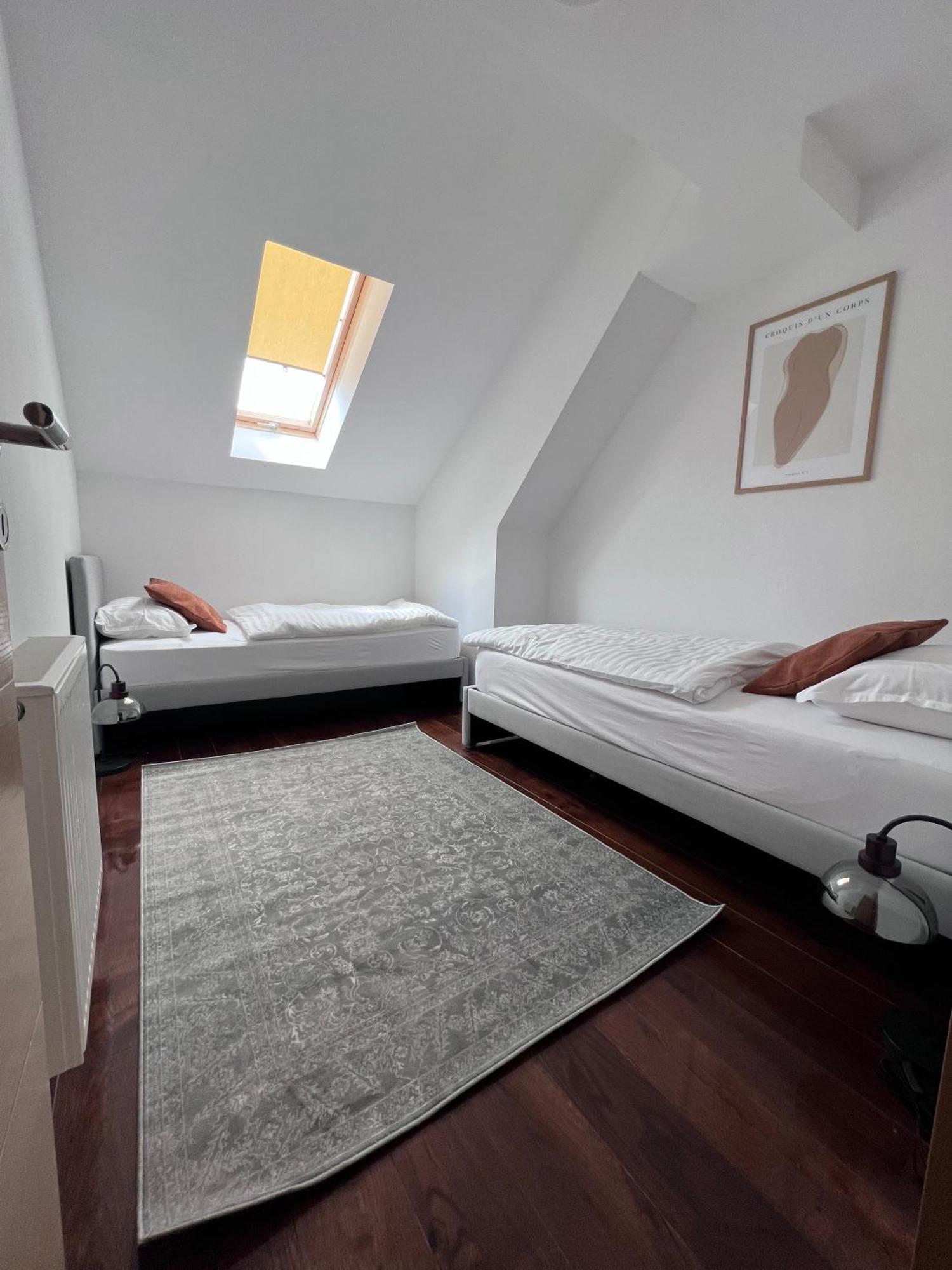 Cozy Loft Apartment In Zagreb Center Exterior photo